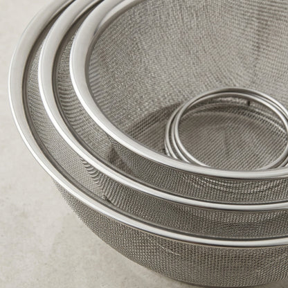 Fbkmx Nestgrid Stainless Steel Mesh Colander Set 3 Sizes 7 9 11 in Silver - Detail view